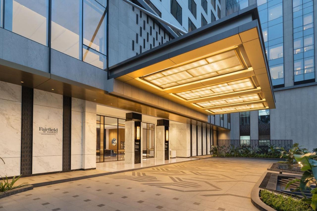Готель Fairfield By Marriott Mumbai International Airport Екстер'єр фото